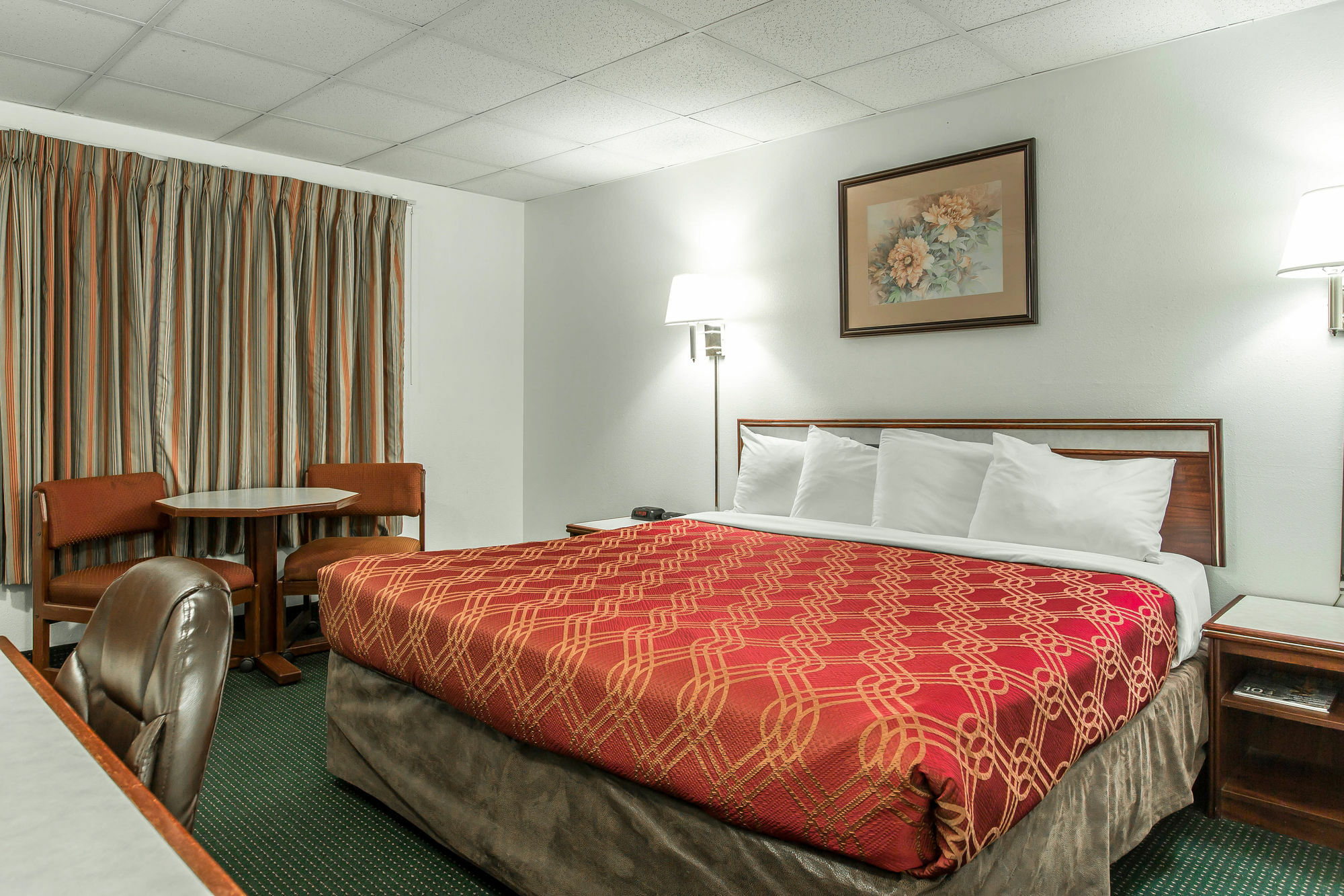 Econo Lodge Newport Exteriör bild